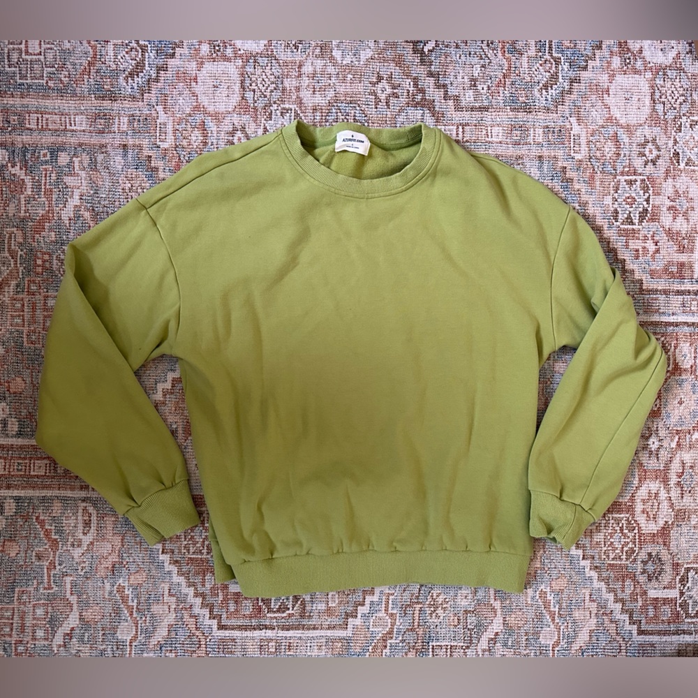 Azur fit matcha crew neck sweatshirt